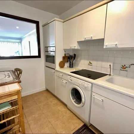 E2c2 - 3pieces Vue Avec Piscine & Parking Apartamento *