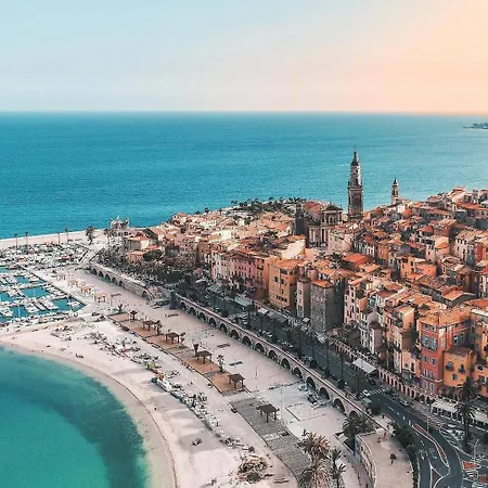 E2C2 - 3Pieces Vue Mer Avec Piscine & Parking *