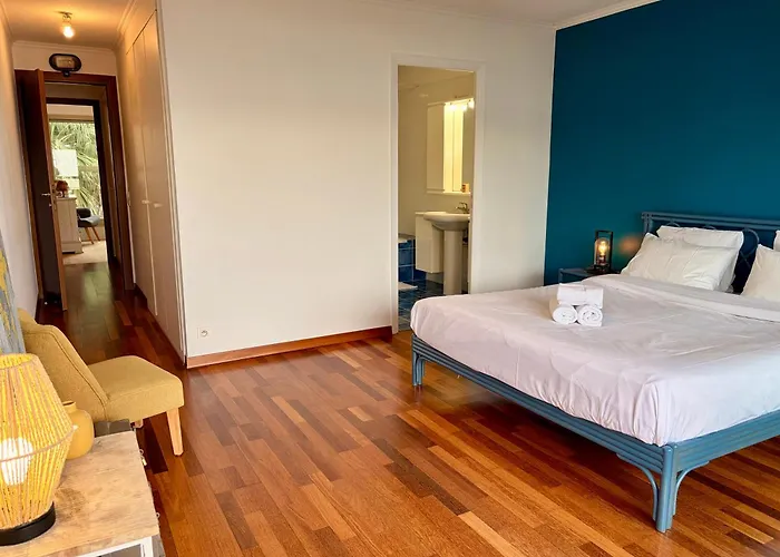 E2c2 - 3pieces Vue Avec Piscine & Parking