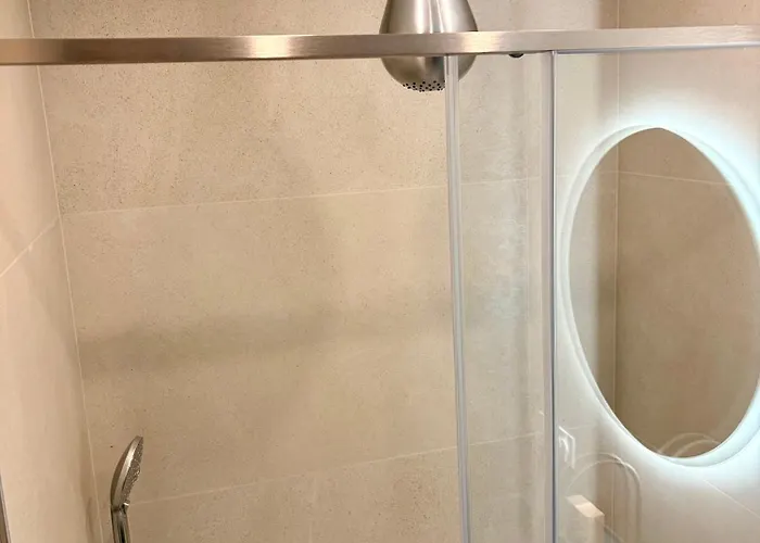 דירה E2c2 - 3pieces Vue Avec Piscine & Parking מנטון