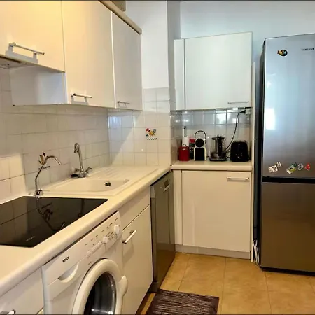 E2C2 - 3Pieces Vue Mer Avec Piscine & Parking *