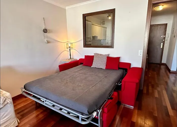 E2c2 - 3pieces Vue Avec Piscine & Parking Apartment