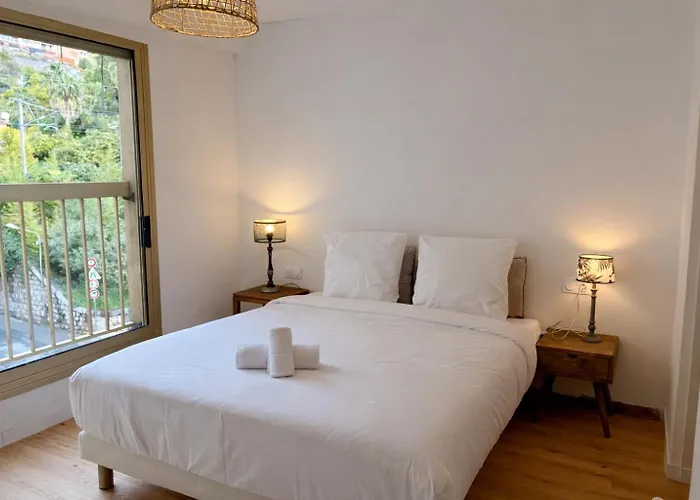 E2c2 - 3pieces Vue Avec Piscine & Parking 멍똥